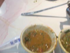 -乡土黄·鲜牛肉火锅·小龙虾(兴业街店)