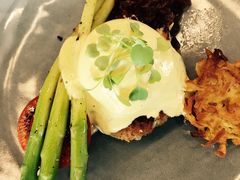 -ROAST coffee & eatery