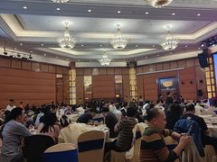 -凤凰楼酒家·粤宴点心(华强北店)