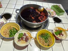 -九街淑芬掌中宝串串公司(两路金港国际店)