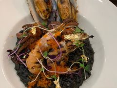 -FLOVIE FLORIST CAFE