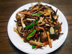 什锦山珍-88号小吃店·经典云南菜·地道纳西美食