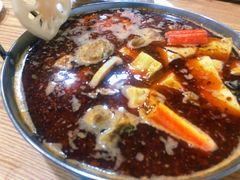 锅仔排骨-老殷锅仔