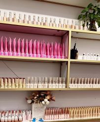 -新蝶变皮肤管理中心