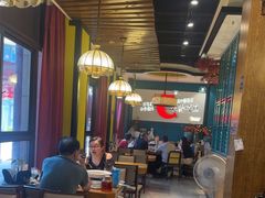 -黄泥岗·地道湖北菜(奥特莱斯店)