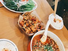 -蓉李记成都名小吃(武汉菱角湖万达店)