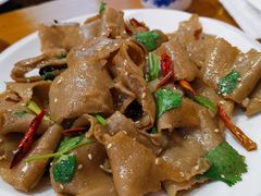 干煸栲栳栳-德居源