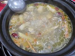 -花苑美食横琴生蚝火锅(拱北粤华路店)