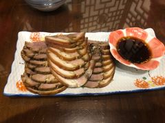 三少酱肘子-娄三少·老北京春饼烤鸭家常菜(方庄店)