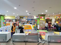 -熊孩子儿童主题乐园(八方地下商场店)