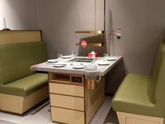 卡座-海底捞火锅(河东万达广场店)