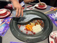 -生活如沸·顺德水牛奶火锅(大学路店)