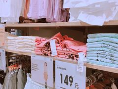 -优衣库(泉州中骏世界城店)
