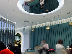 -奈雪的茶(亨特国际广场店)