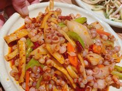 辣炒海灵菇鱼饼-京玉菲饭店(李村店)