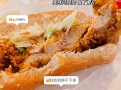 经典麦辣鸡腿堡-麦当劳(东直门外大街店)