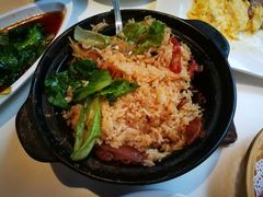 w香港腊味煲仔饭-新大咀港式茶餐厅(宝山万达店)