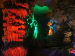 -泰安地下龙宫景区