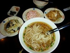 -朱鸿兴面馆(镇湖店)
