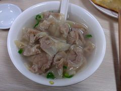牛肉馄饨-金记老七家湾第一锅贴店(金沙井总店)