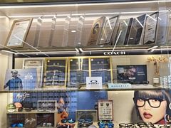 -世纪大明眼镜·林德伯格·蔡司官方授权店(武昌旗舰店)