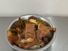 -梁阿婆廿年老牌扣肉糯米饭