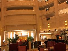 -东方滨江大酒店·滨江厅