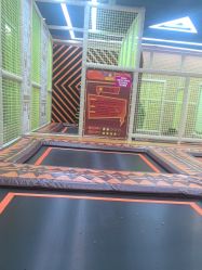 -卡通尼·Safari非洲探索乐园·生日会(金桥国际商业广场店)