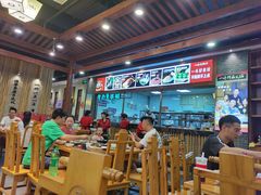 大堂-一斗火锅·招财羊毛肚(泰吉滨江店)