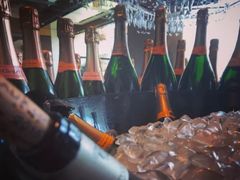 -AZUR聚(香格里拉饭店)