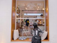 -Line 咖啡(石厦花园店)