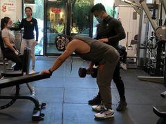 -享受健身·美体塑形馆