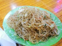 -蚝哥花姐湛江烤生蚝(美丽湾市场店)