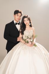 -雪中彩影婚纱摄影·微光艺术中心