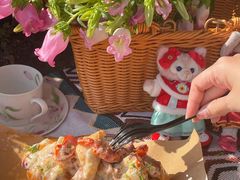 -LESCEDARS Brasserie Bistro香柏树