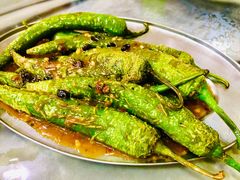 虎皮尖椒-红星光发煲仔饭(大石街店)