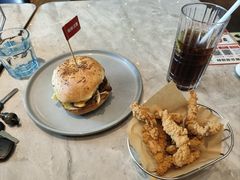-必胜客(济微路店)