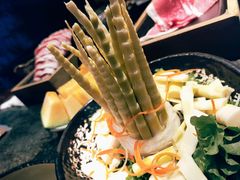 笋尖-湊湊火锅·茶憩(新中关购物中心店)