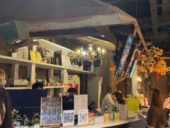 -暴风岛沉浸式体验馆(百联世纪店)