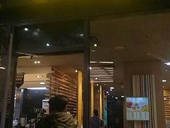 门面-麦当劳(海岸城店)