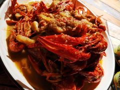 -虾弄弄海派小龙虾·牛羊蝎子火锅