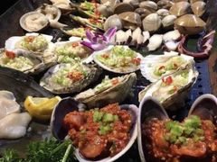 -鑫釜山海鲜烧烤(鑫丰国际店)