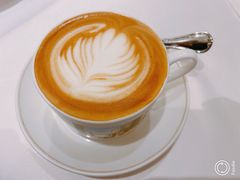 卡布奇诺-COVA(新天地Xintiandi店)