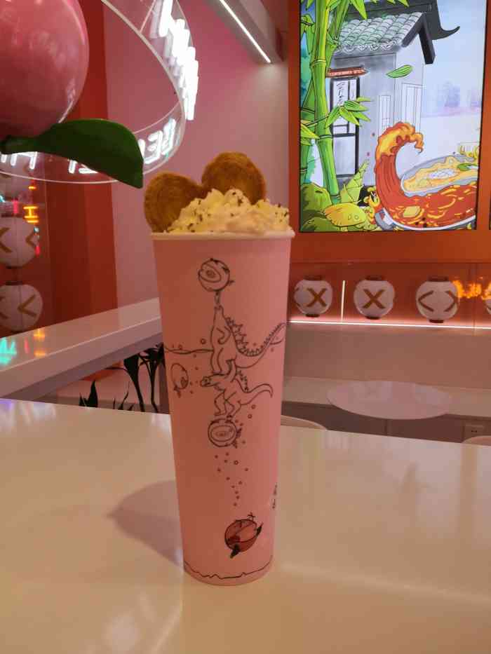 汴京姬benkei hime(环球中心店)-"喝茶弄潮,桃最成都 汴京姬盲盒奶茶