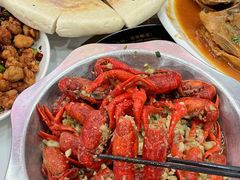 -丹水桥地锅鱼·翘嘴鲌·地方特色全鱼宴(丹江口大坝店)
