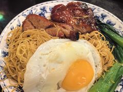 煎溏心蛋-丽的面家(多宝路店)