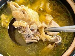 -品鲜村农家菜·阳澄湖大闸蟹(总店)