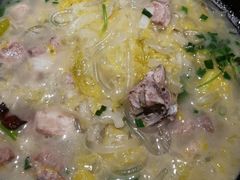 排骨炖酸菜-關東雪东北菜(中庚漫游城店)