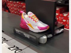 -NIKE北京马连道换季优惠店