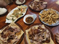 -六禾熏酱小酒馆·东北菜(海甸岛店)